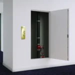 riser door hotel (convert.io)
